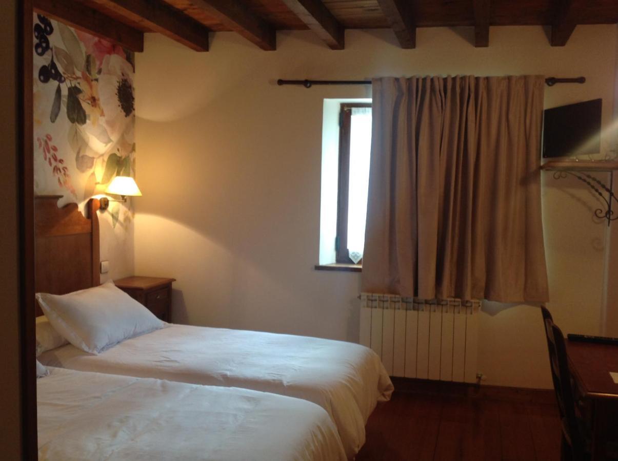 Posada Rural Penasagra Quintanilla Buitenkant foto